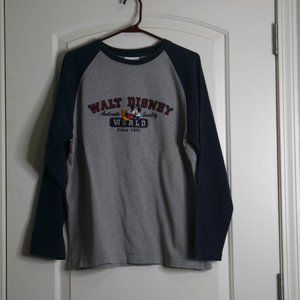 Walt Disney World Long Sleeve shirt - Grey/Navy Sleeves - Size Adult M